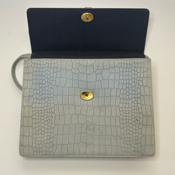 Chic Gray Crocodile-Embossed Shoulder Bag - Picture 5 of 5